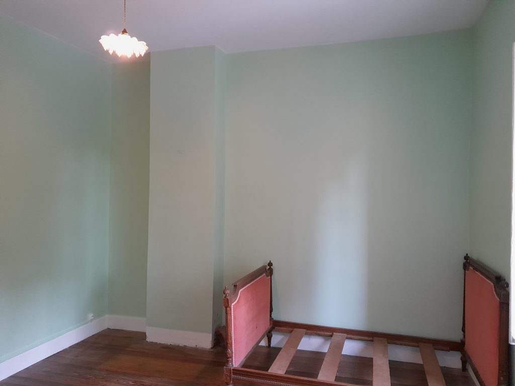 Chantier de peinture sur toile de verre a tournus